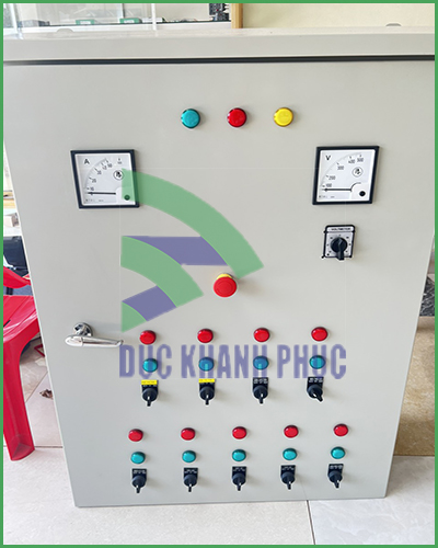 Tủ Điện Điều Khiển Xử Lý Nước Thải